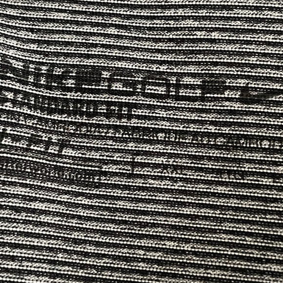 3 for $20 Nike mens golf shirt - Picture 6 of 6